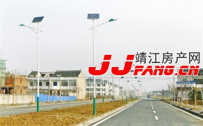 西来镇林园路 装上太阳能路灯