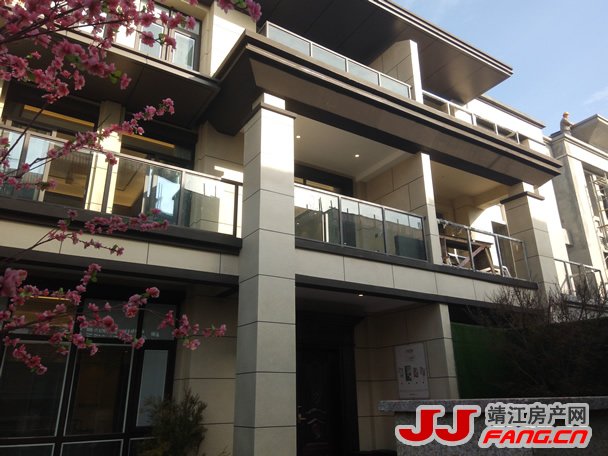 中梁壹号院别墅--鼎尚花园在售(图1)