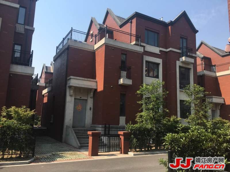 扬子英伦别墅出售(图1)