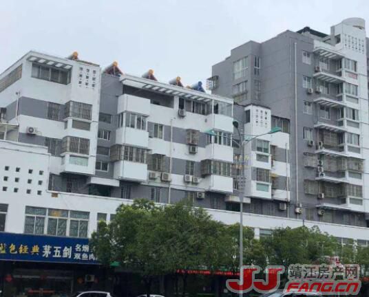 靖江凤凰城二手房：电梯房